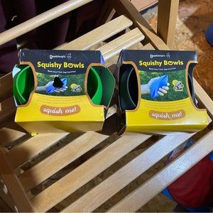 Silicone Squish Bowls with cups